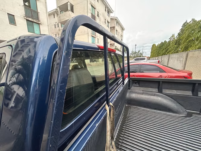 NISSAN FRONTIER 2019 4x4 SENCILLA 