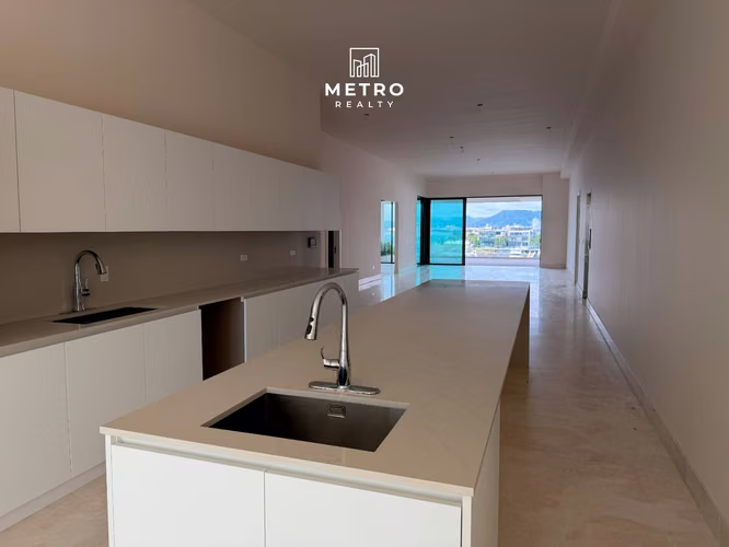 Ocean Reef PH Sky Homes en Frente de la Marina