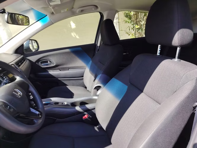 HONDA HRV 2016 AUTOMÁTICA NEGOCIABLE  - Imagen 12