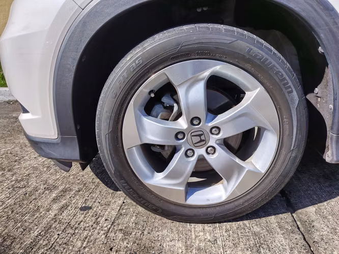 HONDA HRV 2016 AUTOMÁTICA NEGOCIABLE  - Imagen 8