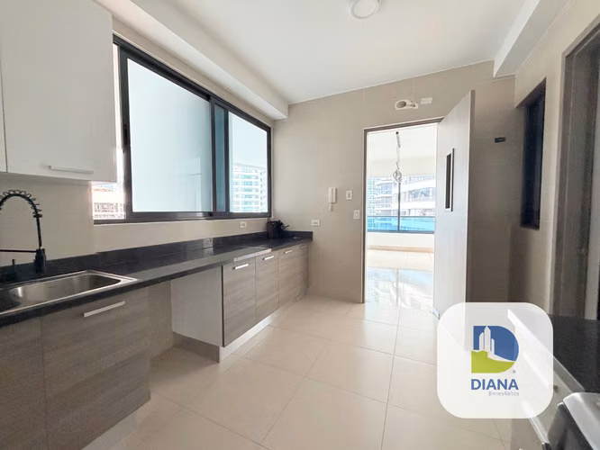 Venta de apartamento en Punta Paitilla 
