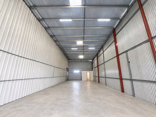 Gardening in Mañanitas Industrial Park, 180 m ²