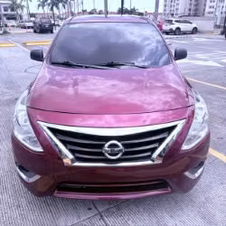 ¡COMO NUEVO! – NISSAN VERSA 2018 - Imagen 5