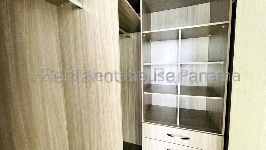 LGU-Venta de apartamento en Costa del Este, PH Lumiere.