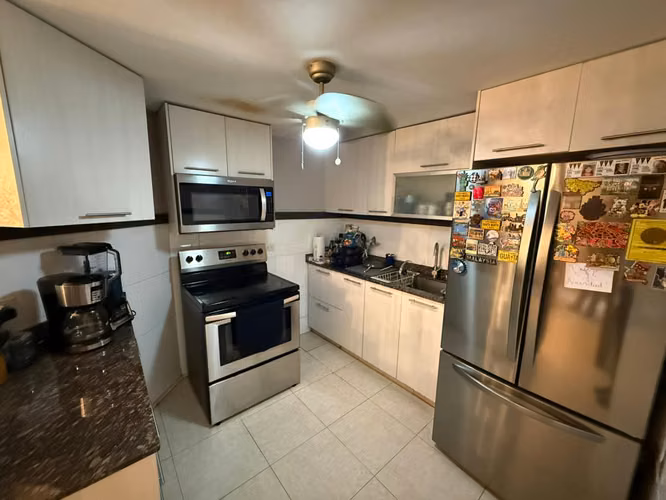 Casa en Altos de Panana residencial privado I con terraza  deposito 