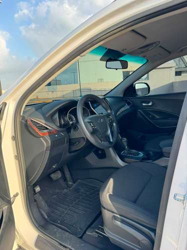 HYUNDAI SANTA FE 2017 10,500.00$ - Imagen 8