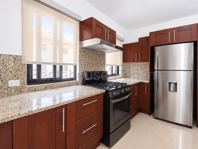 Alquiler Apartamento 2 Recamaras 134 m2 Courtyard Embassy Club Clayton - ALYC 27-2439