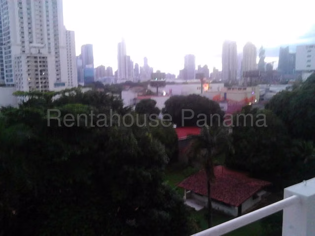 Apartamento amoblado en venta San Francisco 27MAM2359