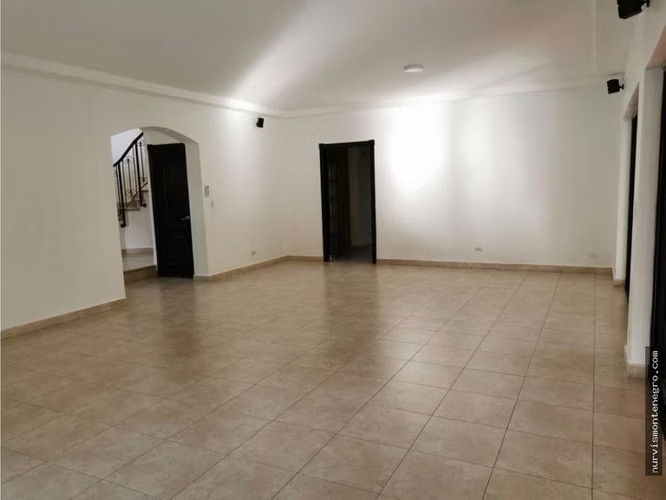 Venta Residencial Antigua Costa del Este
