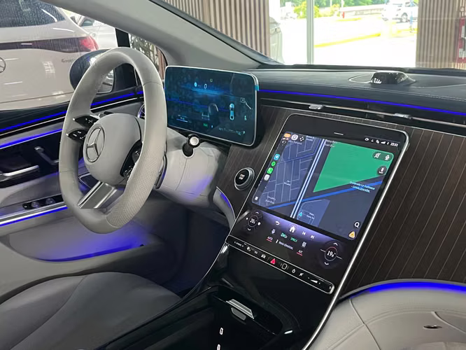 Mercedes-Benz EQE 500 4MATIC Sedan  Luxury Edition 2025 | 100% eléctrico | AWD | 681 km CLTC - Imagen 13