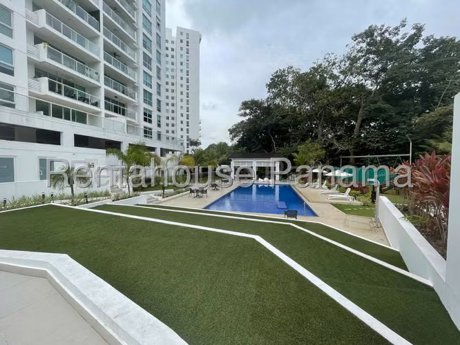 Alquilo Apartamento de 200m2 en Clayton Park II 27-2467SRZ