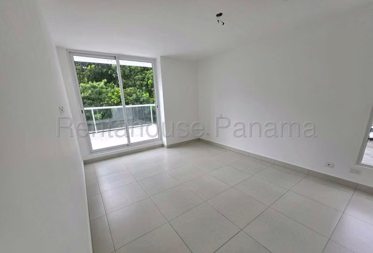 Alquilo Apartamento de 200m2 en Clayton Park II 27-2467SRZ