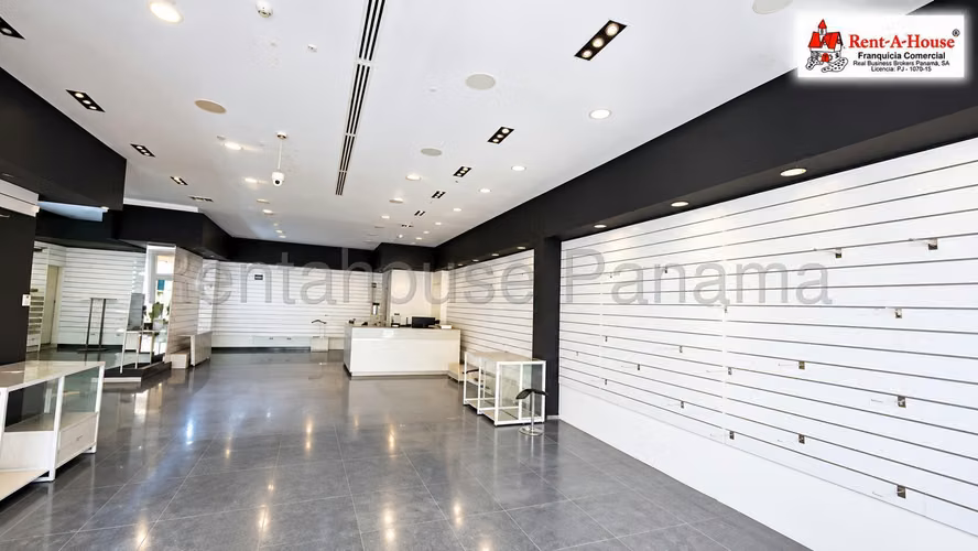 Local Comercial En Alquiler En Chitré YS