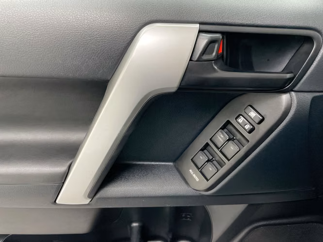TOYOTA LAND CRUISER - 2023 - PR-PRADO - Automarket - Imagen 4