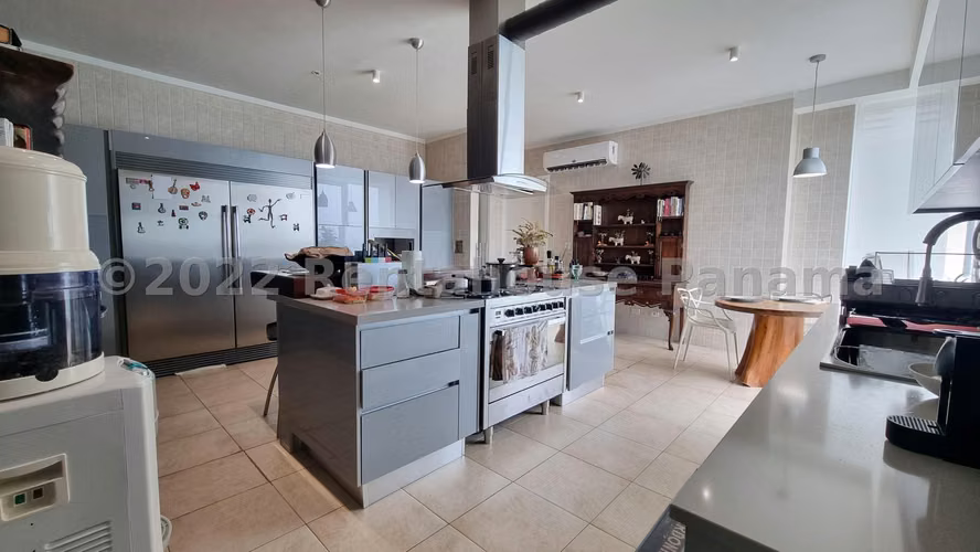 Venta | Vive frente al mar: PH dúplex de 582 m² en Punta Pacífica | 27JSS2216 - Imagen 15