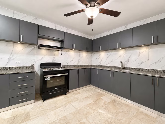 Venta apartamento remodelado, Obarrio 