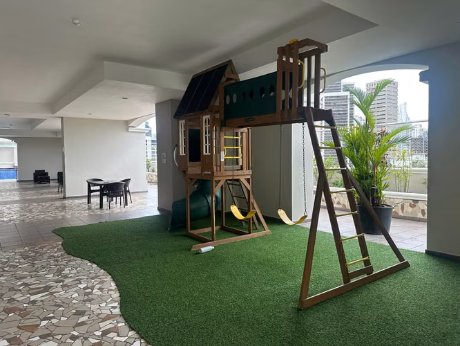 Venta apartamento remodelado, Obarrio 