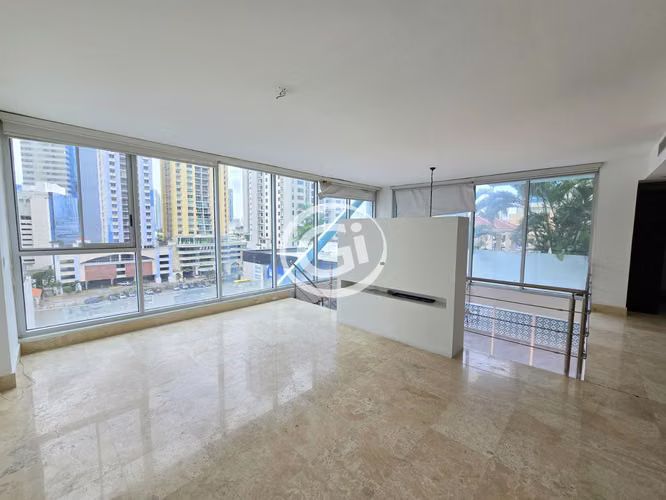 Venta Apartamento Loft Four 41 con Amplia Terraza. Remate Bancario - Imagen 15