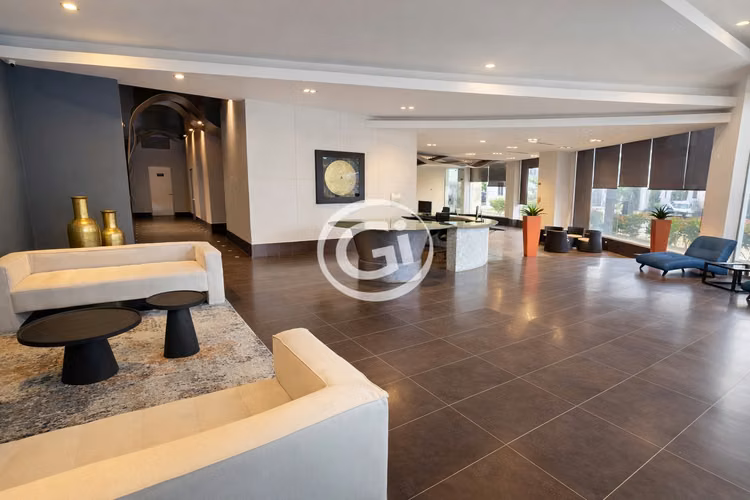 Venta Apartamento Loft Four 41 con Amplia Terraza. Remate Bancario - Imagen 3