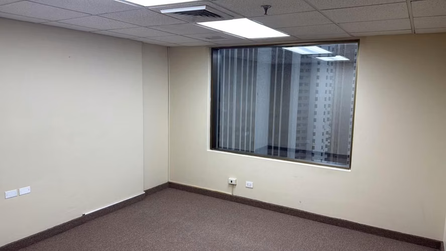 Alquiler de Oficina en Marbella - Imagen 6