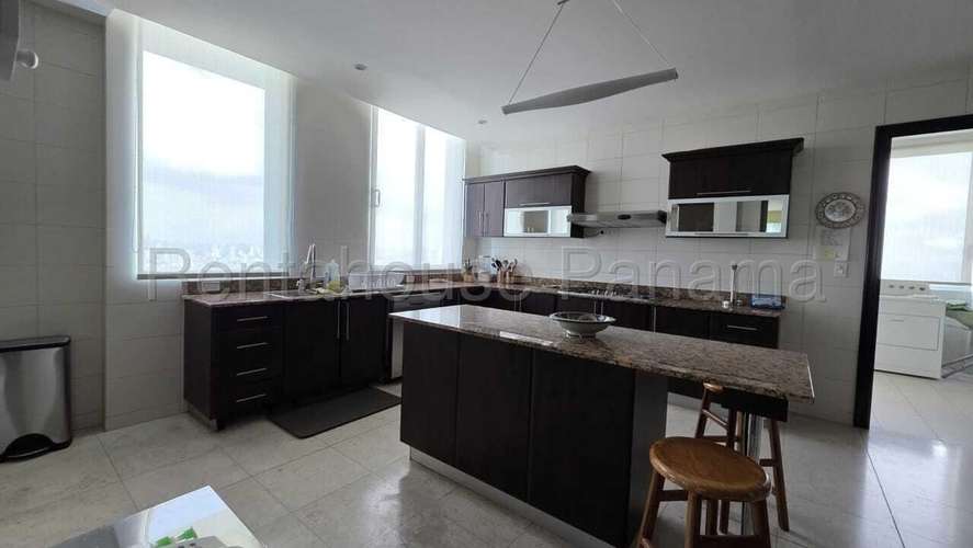 Alquiler Apartamento Amoblado 4 Recamaras 417 m2 Frente al Mar Costa del Este - ALYC 26-2200 - Imagen 11