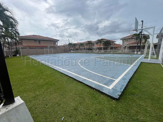Venta de Casa Glamorosa en PH Altos del Country, Altos de Panamá 27-2453GG - Imagen 16