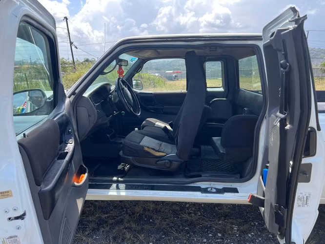 Se vende Ford Ranger 2005 XLT - Imagen 8