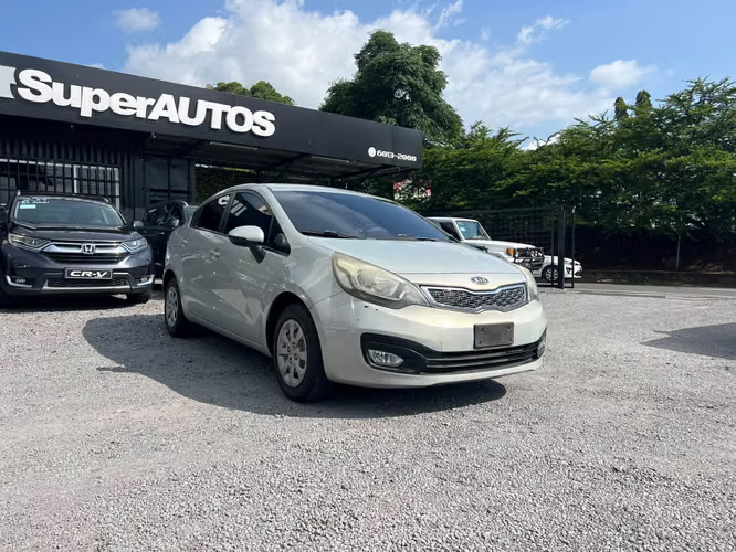 Kia rio - Imagen 2