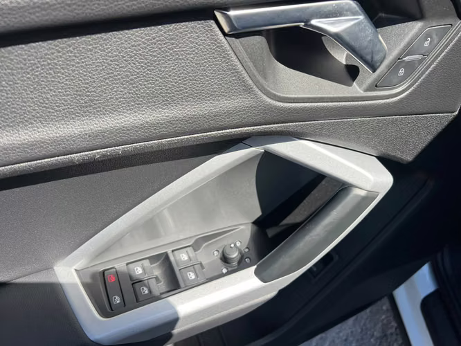 Audi Q3 - Imagen 15