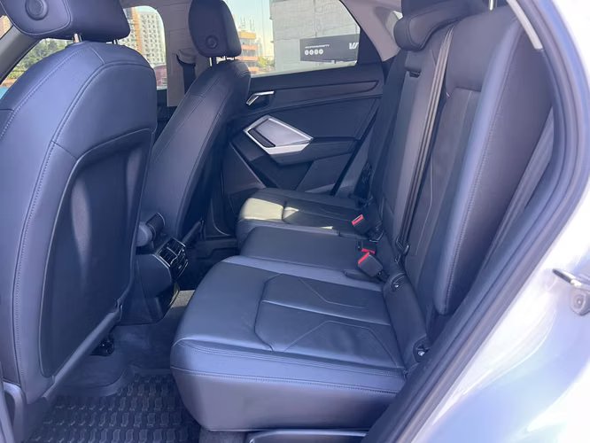 Audi Q3 - Imagen 8