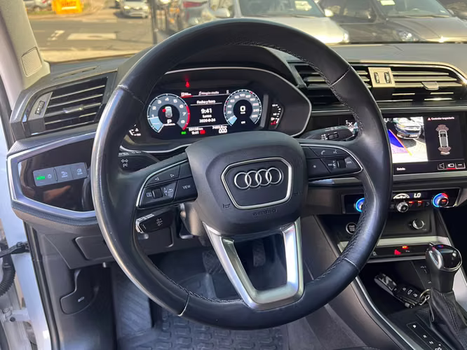 Audi Q3 - Imagen 11