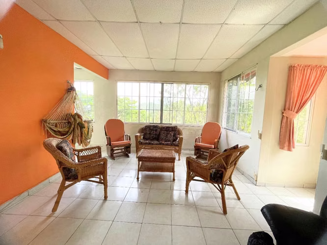 Se Vende Casa en Altos de Cerro Azul REMATE - Imagen 4