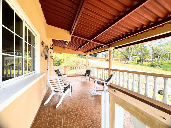 Se Vende Casa en Altos de Cerro Azul REMATE - Imagen 7