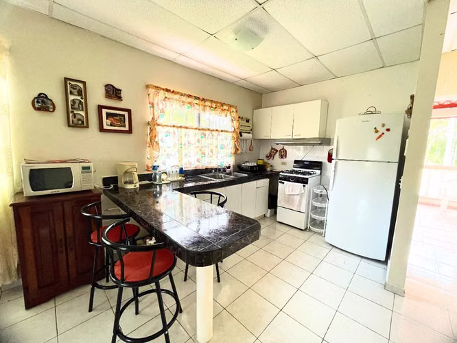 Se Vende Casa en Altos de Cerro Azul REMATE - Imagen 10