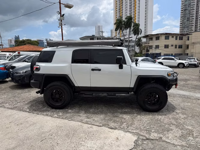 Toyota Fj Cruiser 2008 - Imagen 3