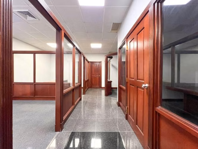 OFICINA COMERCIAL - Imagen 3