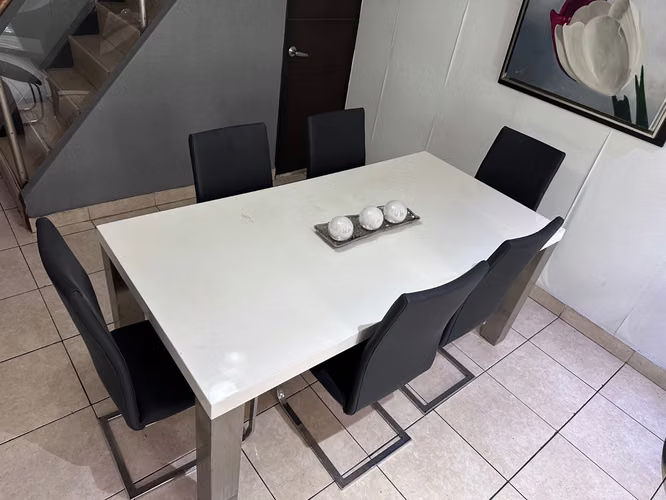 Juego de Comedor con 6 Sillas