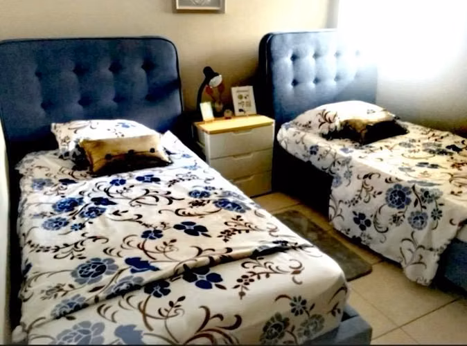 Twins beds