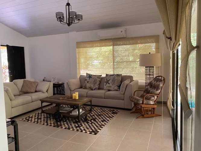 SE VENDE ACOGEDORA CASA EN ALTOS DEL MARIA - Imagen 3