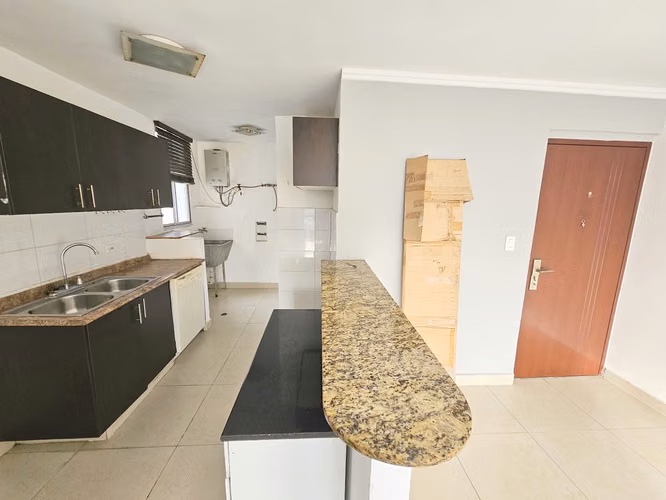 Venta de Apartamento en PH Toscana III - Condado del Rey. Haga una oferta - Imagen 9