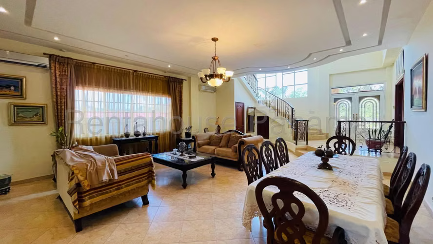 Casa en Venta en Las Cumbres. - Imagen 6
