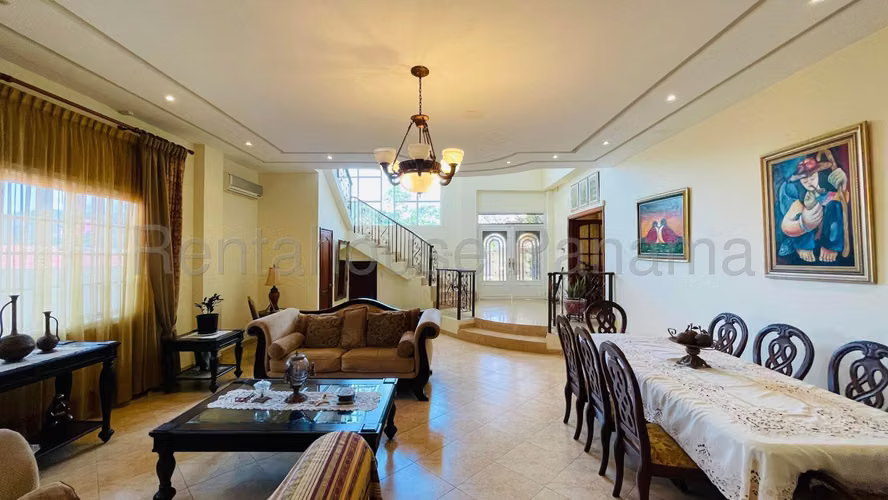 Casa en Venta en Las Cumbres. - Imagen 12