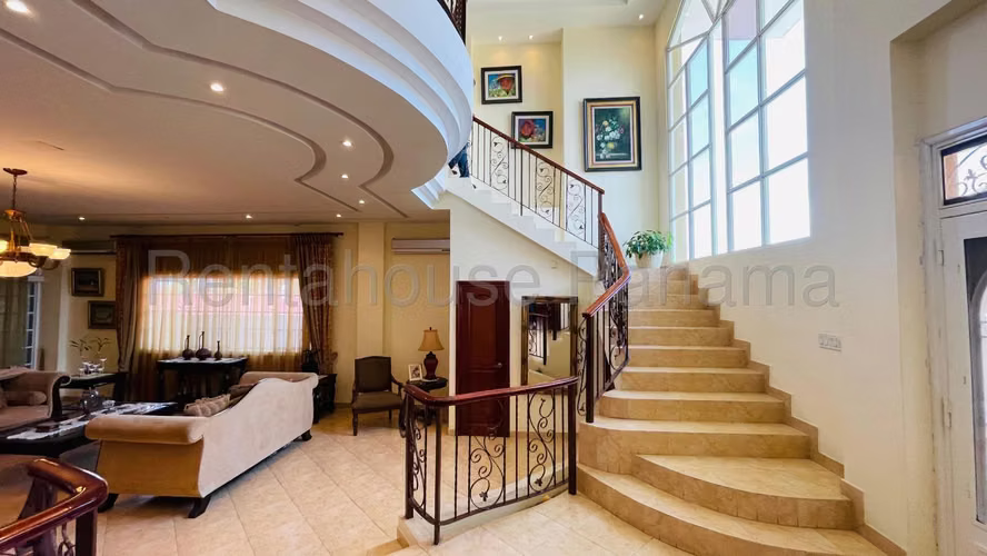 Casa en Venta en Las Cumbres. - Imagen 5