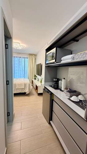 Premium Studio Apartment incl WiFi, Gym, Pool, Suana - Imagen 2