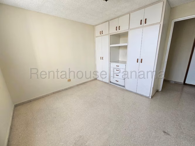 Venta de Apartamento en Obarrio MPM27-2378