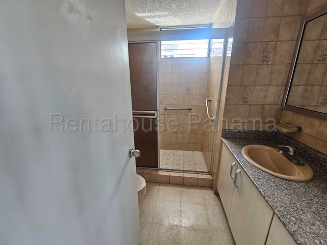 Venta de Apartamento en Obarrio MPM27-2378