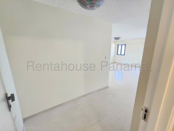 Venta de Apartamento en Obarrio MPM27-2378