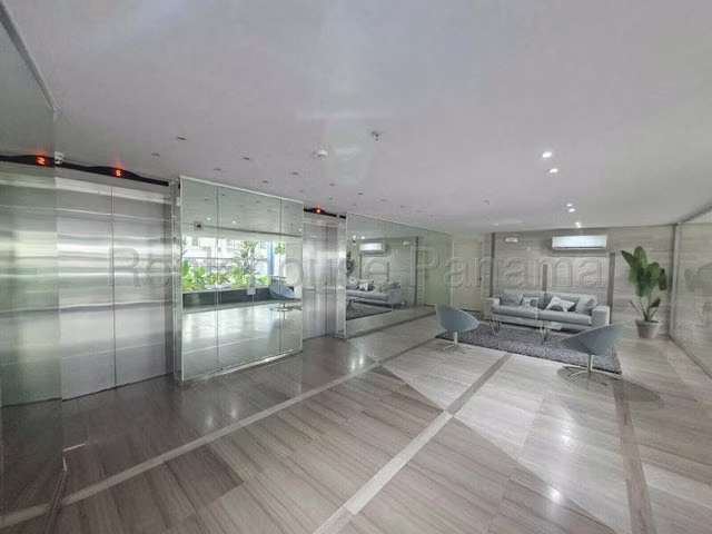 Alquiler de Apartamento en Avenida balboa, PH Vista Balboa Amoblado 24LGG2447