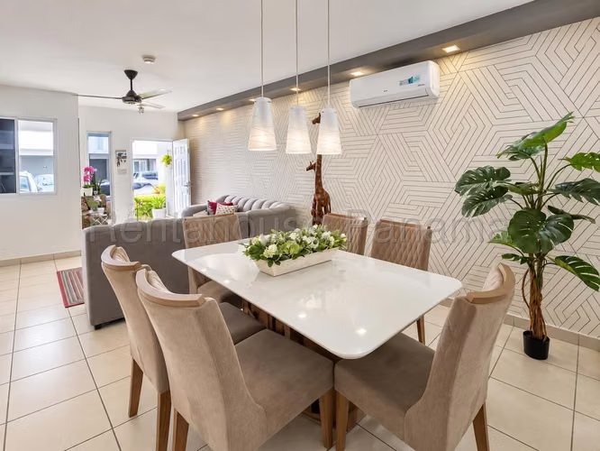 Venta Casa Paseo del Norte - YD