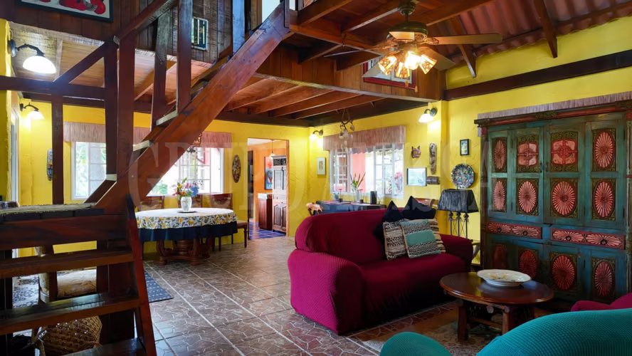 SE VENDE – ENCANTADORA CASA DE MONTAÑA EN ALTOS DEL MARÍA, TOSCANA - Imagen 4